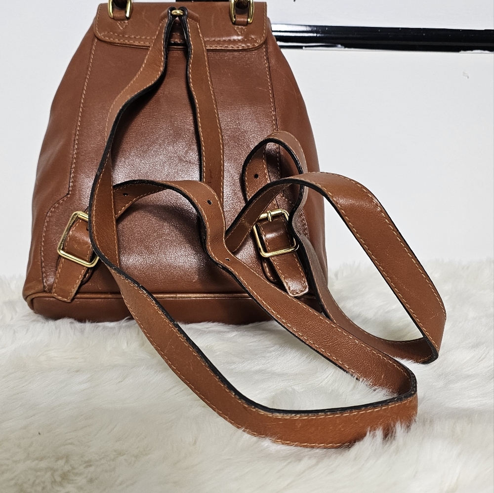 Gucci Leather Backpack - Picture 3 of 6